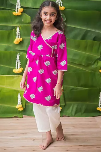 Pink multicolor hand screen printed girls ethnic wear- set of 2