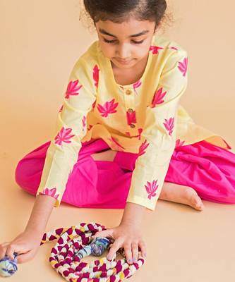 Yellow fuchsia hand screen printed girls ethnic wear- set of 2 2