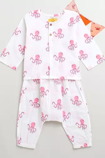 white pink hand screen printed unisex sleepwear set- set of 2