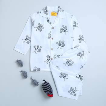white black hand screen printed unisex sleepwear set- set of 2 2