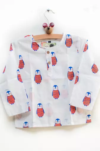 white multicolor hand screen printed unisex sleepwear set- set of 2