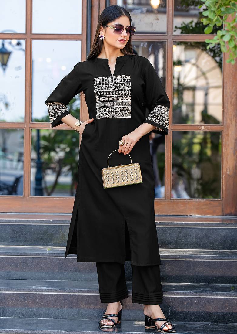 Women Viscos Rayon Kurta With Trouser 