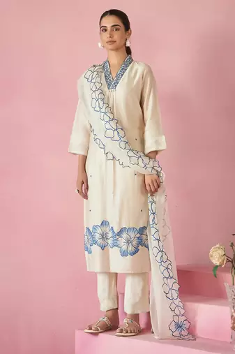 Ivory Kurta Set with Blue Floral Embroidery & Dupatta     Elegant Ethnic Wear for Women
