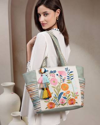 thread bloom sage green cotton floral embroidered tote bag 1