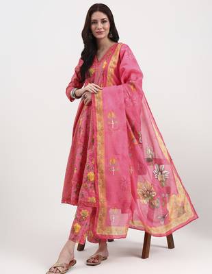 pink floral print cotton anarkali kurta trouser dupatta set one pocket kurta 1
