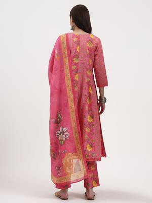 pink floral print cotton anarkali kurta trouser dupatta set one pocket kurta 3