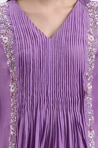 purple mul chanderi kurta dupatta pant set with handwork