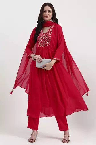 Yufta pink embroidered chanderi silk a-line kurta trouser dupatta set