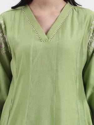 green solid roman silk anarkali kurta palazzo dupatta set 4