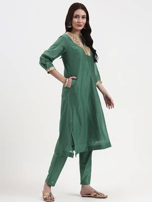 green chanderi a line dori embroidery kurta set with pant and dupatta 5