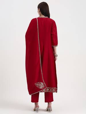 red vichitra kalidaar kurta set with pant and dupatta 3