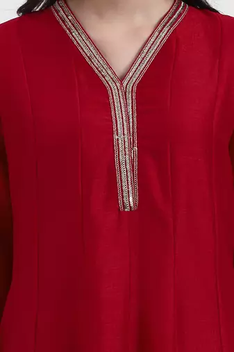 red vichitra kalidaar kurta set with pant and dupatta