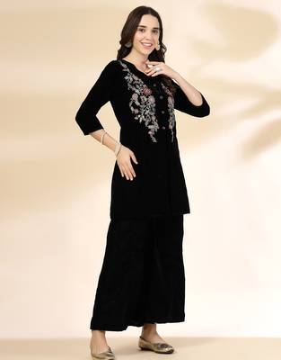 black velvet zari work co-ord set 5