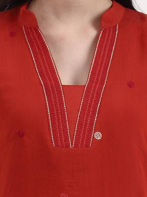 rust kantha work chanderi silk a-line kurta trouser dupatta set 4