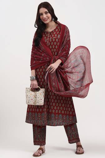 Yufta rust pure cotton a flared kurta set with pant and dupatta