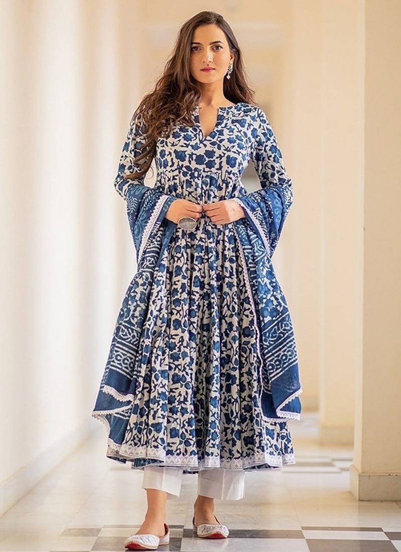 White Blue Floral Printed Anarkali Kurti Pant Dupatta Se