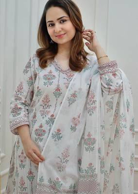 White Floral Block Printed Indian Kurti Pant Set  3