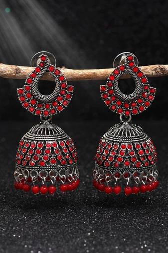 Red color oxidised earrings