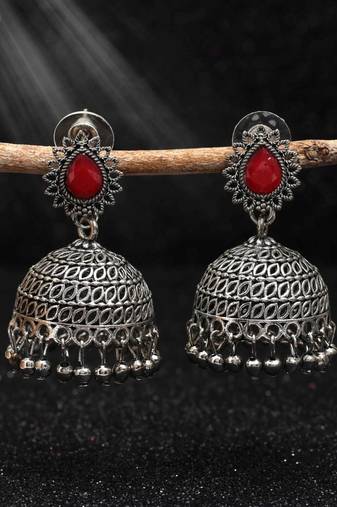 Red color oxidised earrings