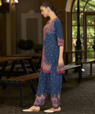 Blue pure crepe abstract print festive & party co-ord set 3