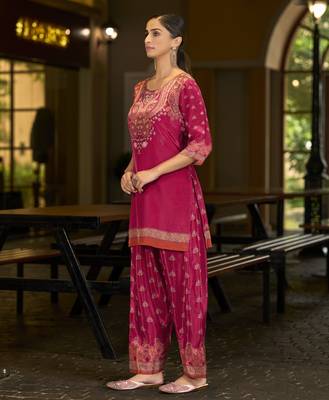 Fuchsia pink pure crepe abstract print festive & party co-ord set 3