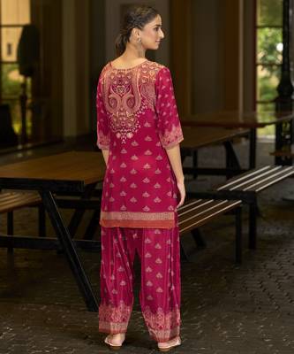 Fuchsia pink pure crepe abstract print festive & party co-ord set 4