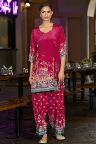 Maroon pure crepe abstract print festive & party co-ord set