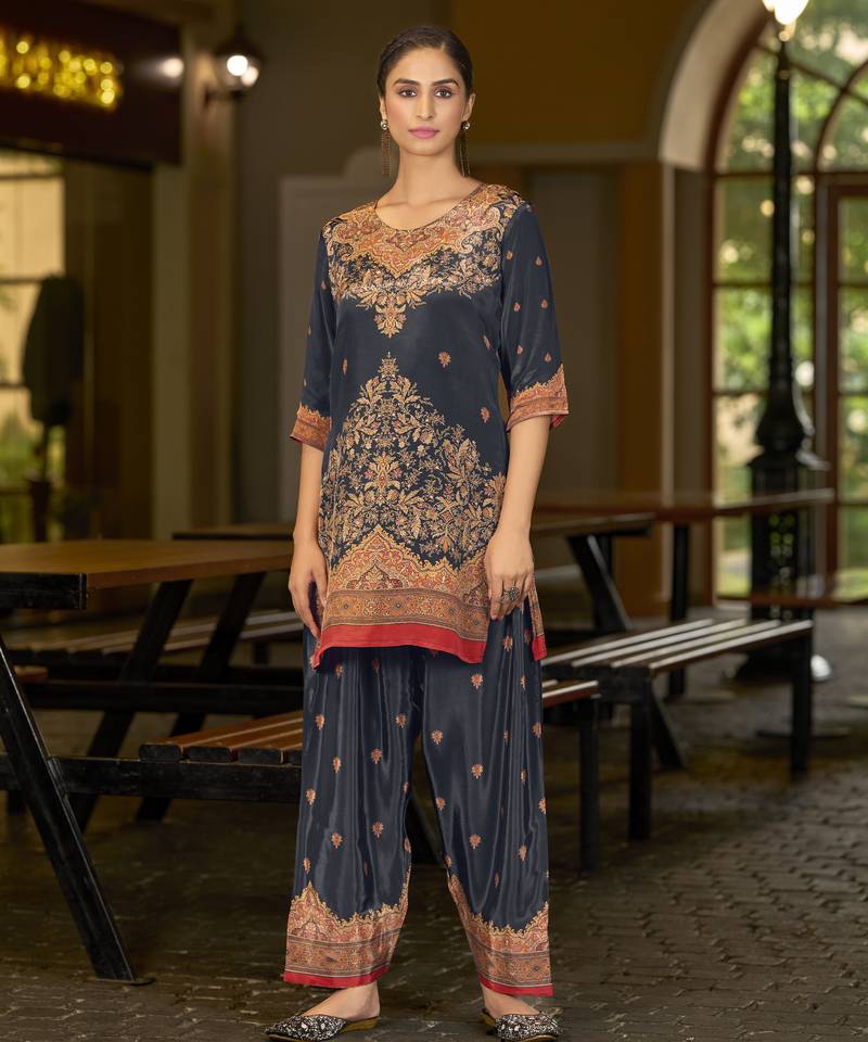 Blue pure crepe abstract print festive & party co-ord set