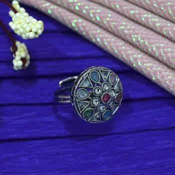 Stylish oval and round shape silver plated kundan stone adjustable finger ring for women and girls 1
