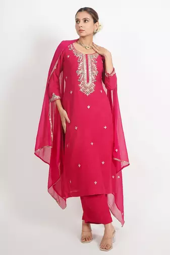 Red ' patrika gate' hand embroidered  silk crepe  womens  suit- set of 3