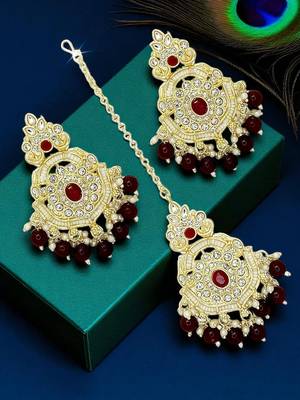 Gold plated cubic zircon studded marron earrings with maangtikka set 1