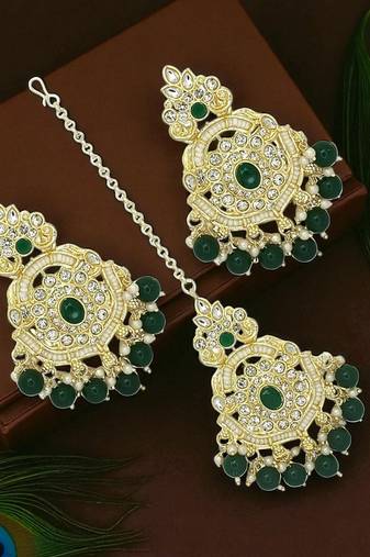Gold plated cubic zircon studded green earrings with maangtikka set