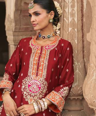 Red embroidered chanderi silk kurta set With Dupatta 3