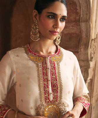 Ivory embroidered chanderi silk kurta set 2