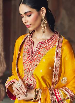 Mustard embroidered chanderi silk kurta set With Dupatta 4