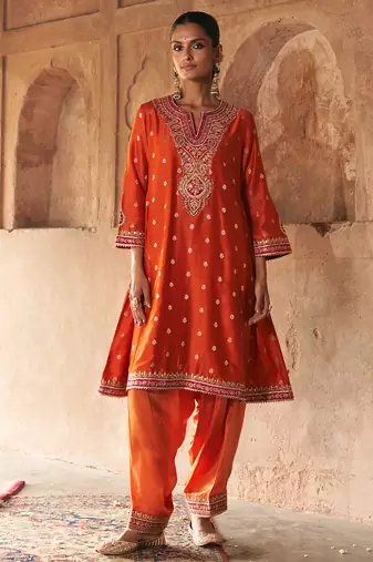 Orange embroidered chanderi silk kurta set With Dupatta