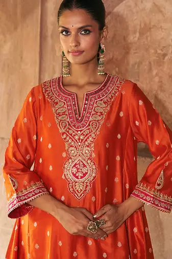 Orange embroidered chanderi silk kurta set With Dupatta