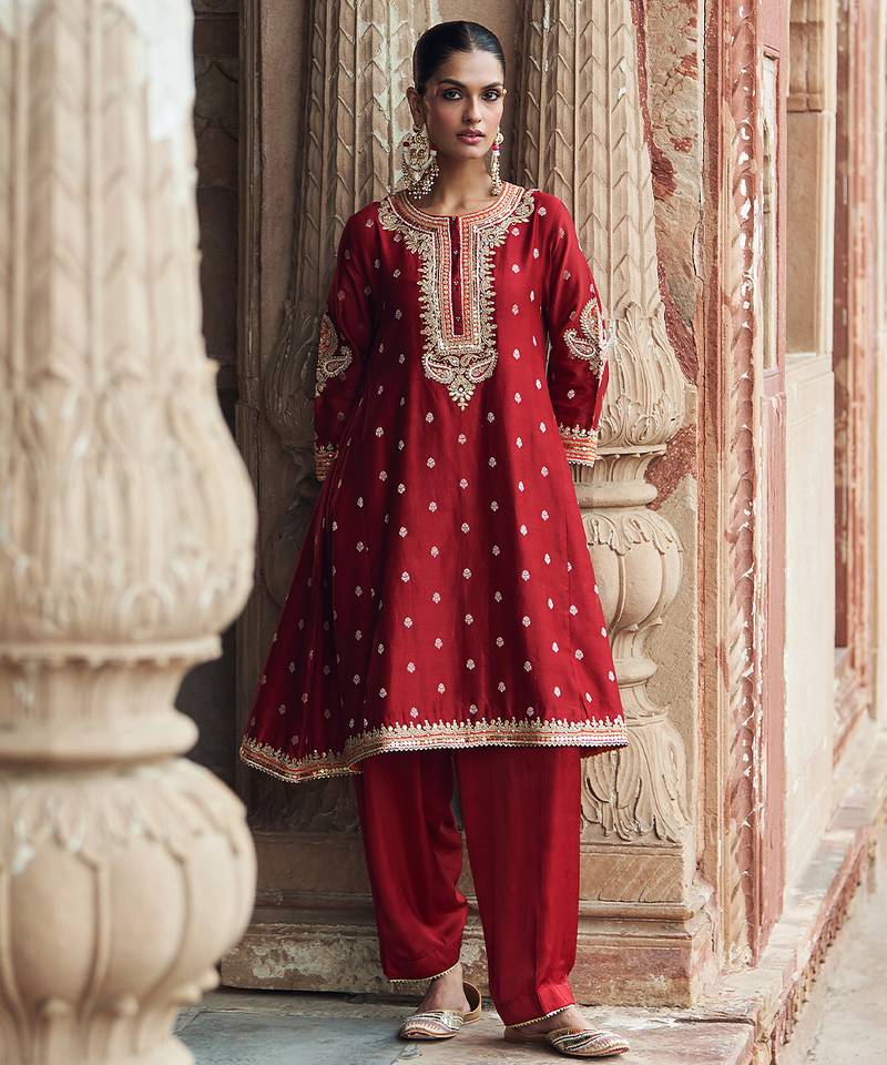 Red embroidered chanderi silk kurta set