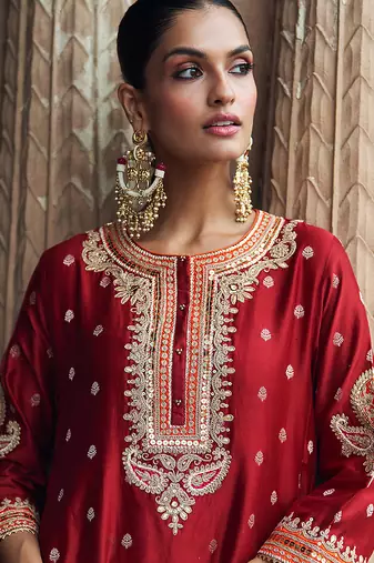 Red embroidered chanderi silk kurta set