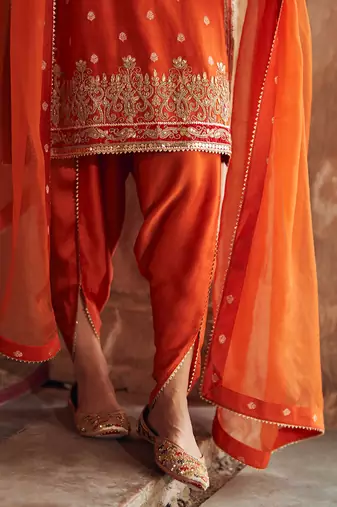 Orange embroidered chanderi silk kurta set With Dupatta