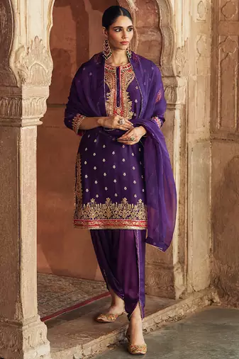 Purple embroidered chanderi silk kurta set With Dupatta
