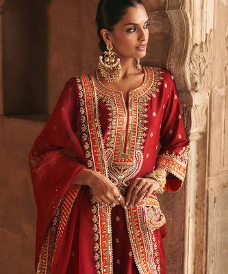 Red embroidered chanderi silk kurta set 3