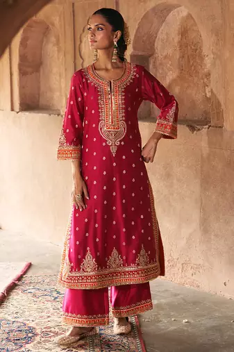 Hot pink embroidered chanderi silk kurta set