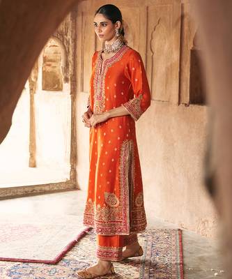 Orange embroidered chanderi silk kurta set 5