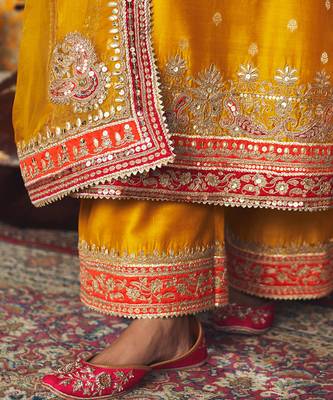 Mustard embroidered chanderi silk kurta set 5
