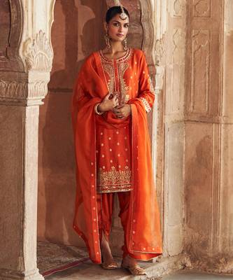Orange embroidered chanderi silk kurta set With Dupatta 1