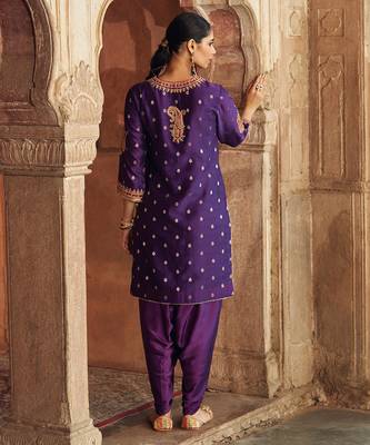 Purple embroidered chanderi silk kurta set 3
