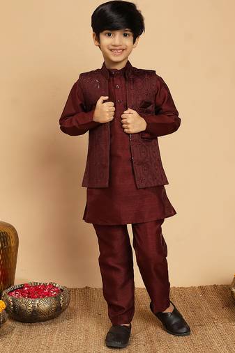 Boys cotton silk geometric sequined embroidered kurta & pyjama set with shrug- wine