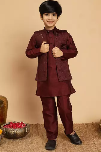 Boys cotton silk geometric sequined embroidered kurta & pyjama set with shrug- wine