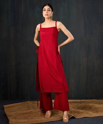 Red plain dola silk kurta set 1